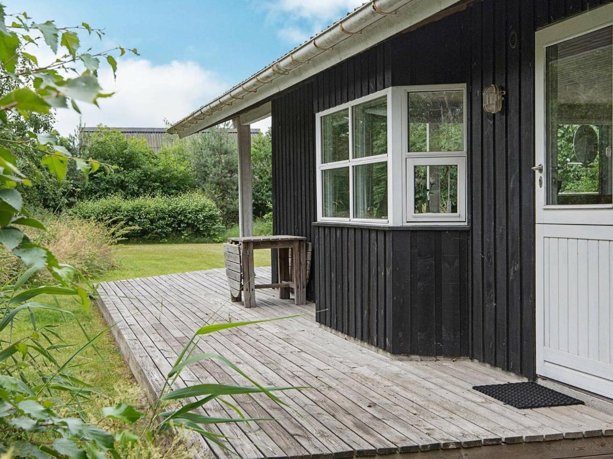 6 Person Holiday Home In Ebeltoft Kamer foto